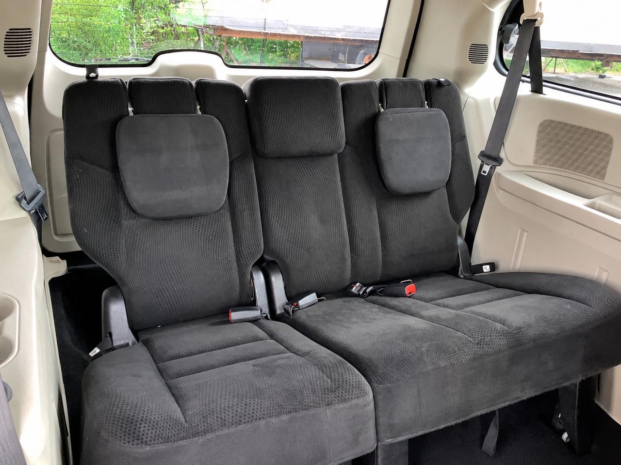 2015 Dodge Grand Caravan SXT | Stow n Go | Safety Certified | FWD Photo