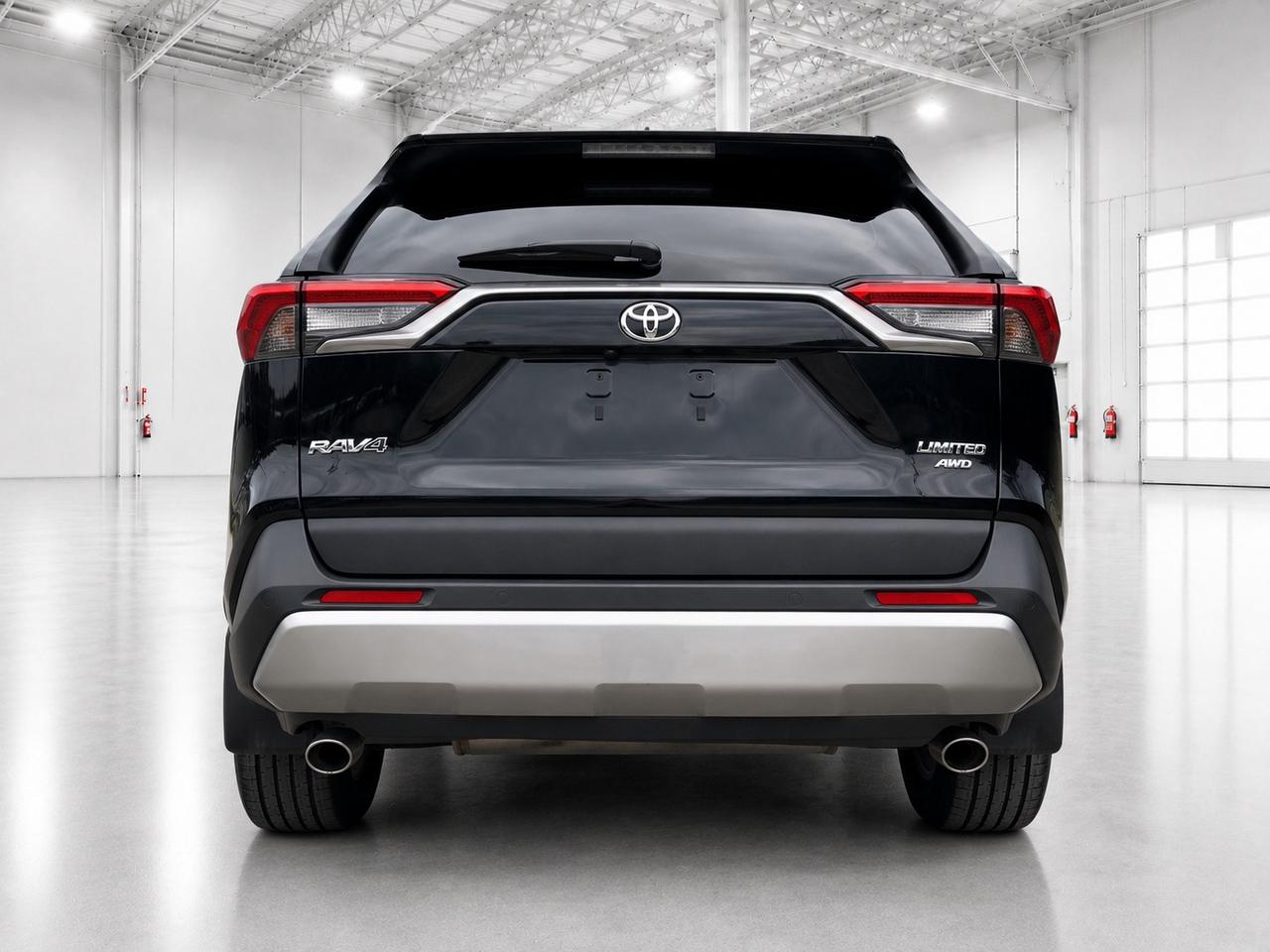 2022 Toyota RAV4 Limited | Vented Leather | JBL Audio | AWD Photo