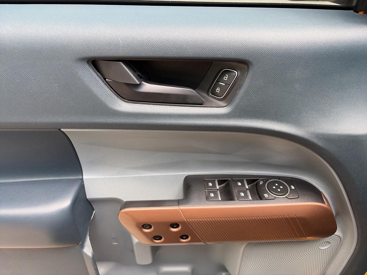 2022 Ford Maverick LARIAT, CLEAN CARFAX, BACK UP CAMERA! - Photo #13