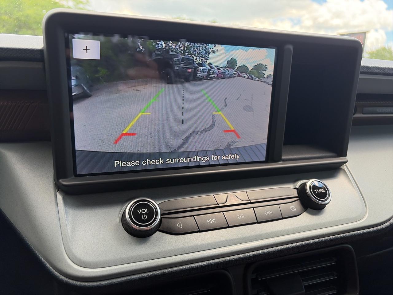 2022 Ford Maverick LARIAT, CLEAN CARFAX, BACK UP CAMERA! Photo