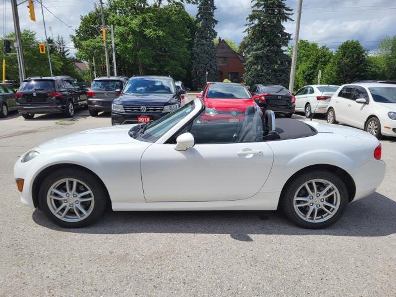 2012 Mazda Miata MX-5 Sport Photo