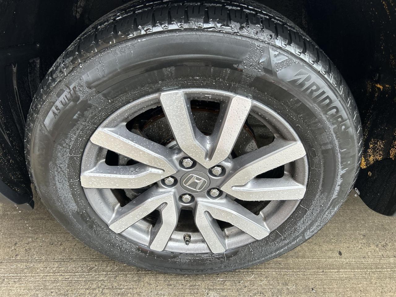 2019 Honda Pilot EX AWD Photo3