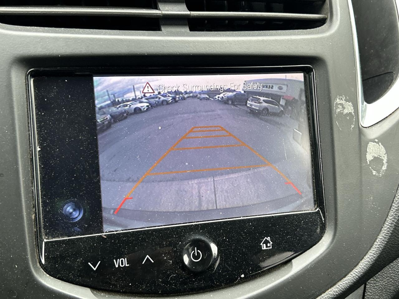 2013 Chevrolet Trax AWD 4DR LTZ Photo2