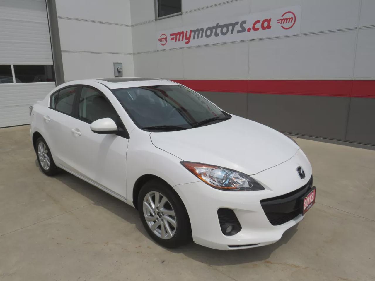 2013 Mazda MAZDA3 GS-SKY Photo