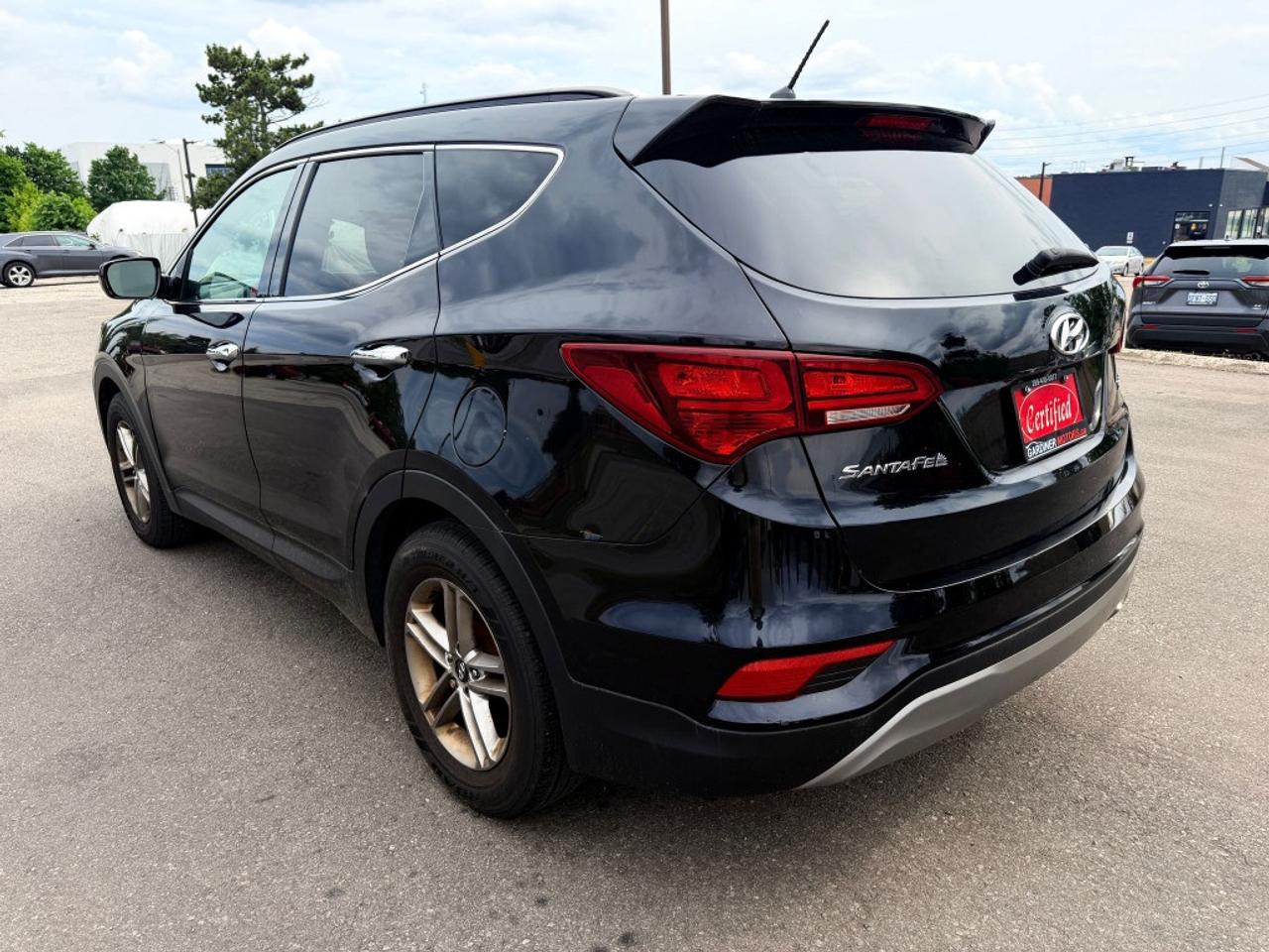 2018 Hyundai Santa Fe Sport 4dr SUV (2.4L 4cyl 6A) Photo