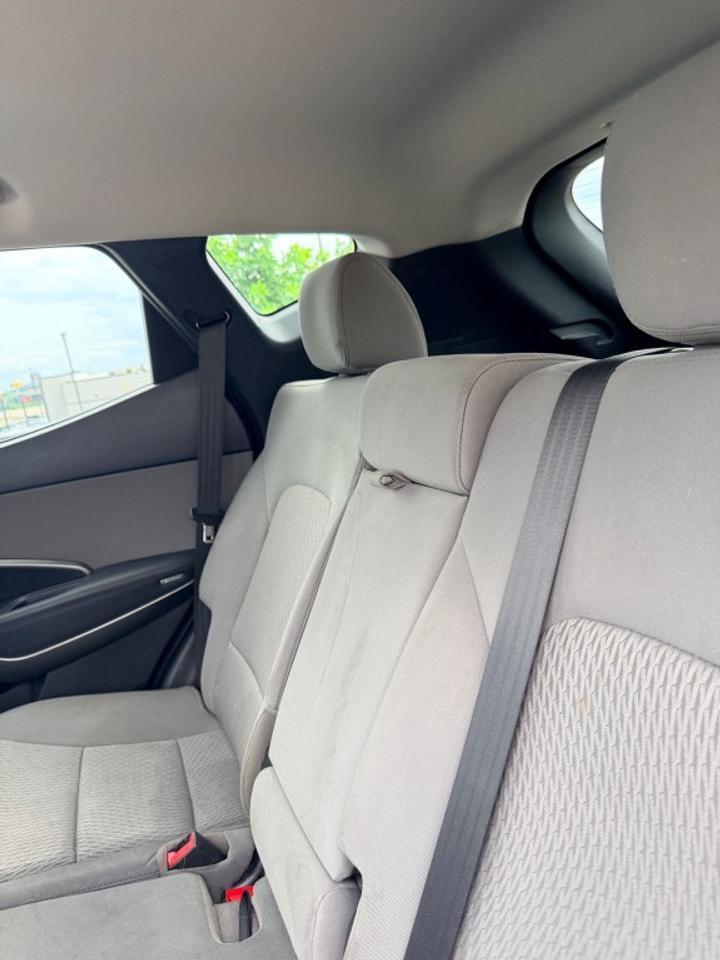2018 Hyundai Santa Fe Sport 4dr SUV (2.4L 4cyl 6A) Photo