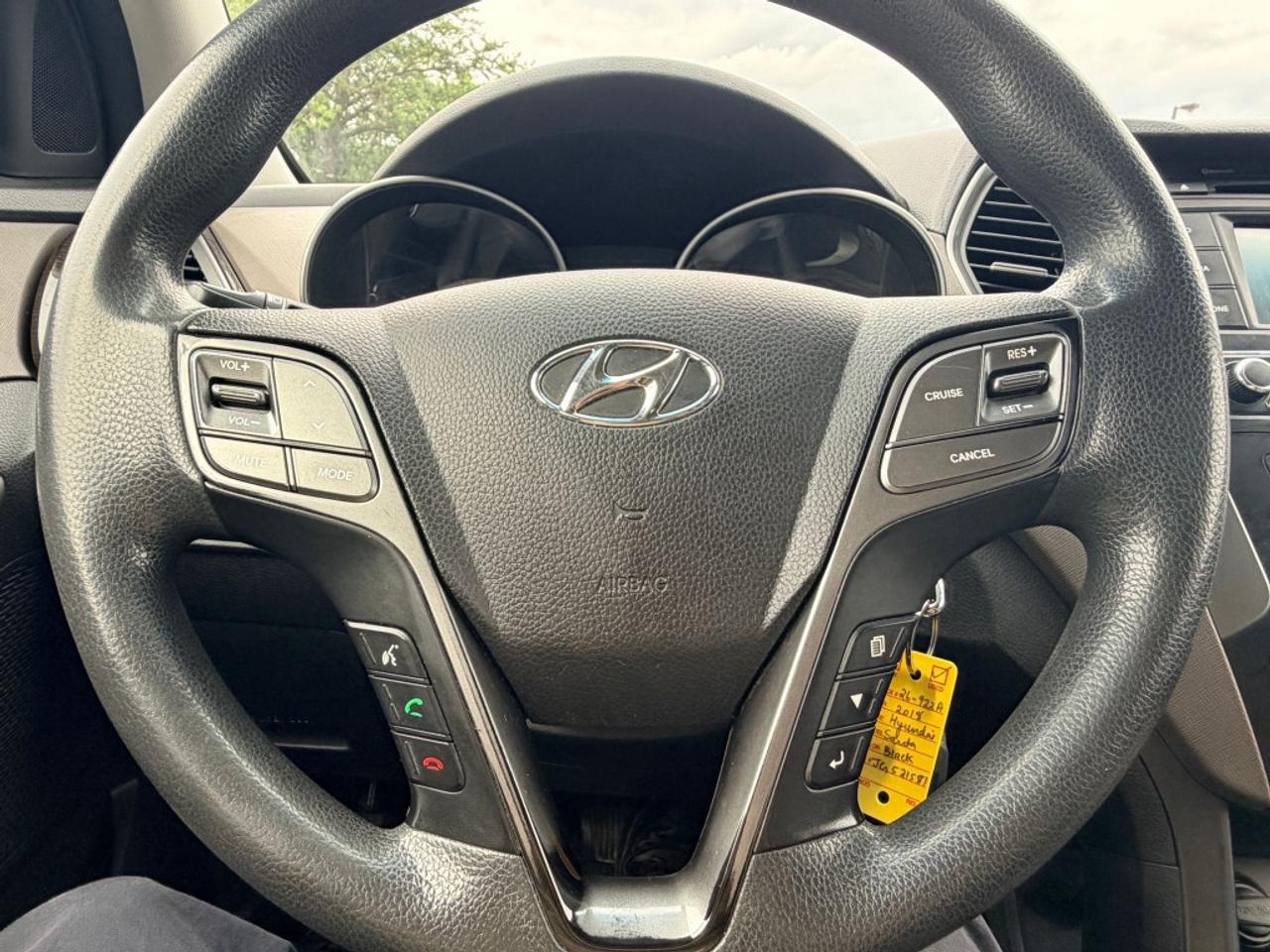2018 Hyundai Santa Fe Sport 4dr SUV (2.4L 4cyl 6A) Photo