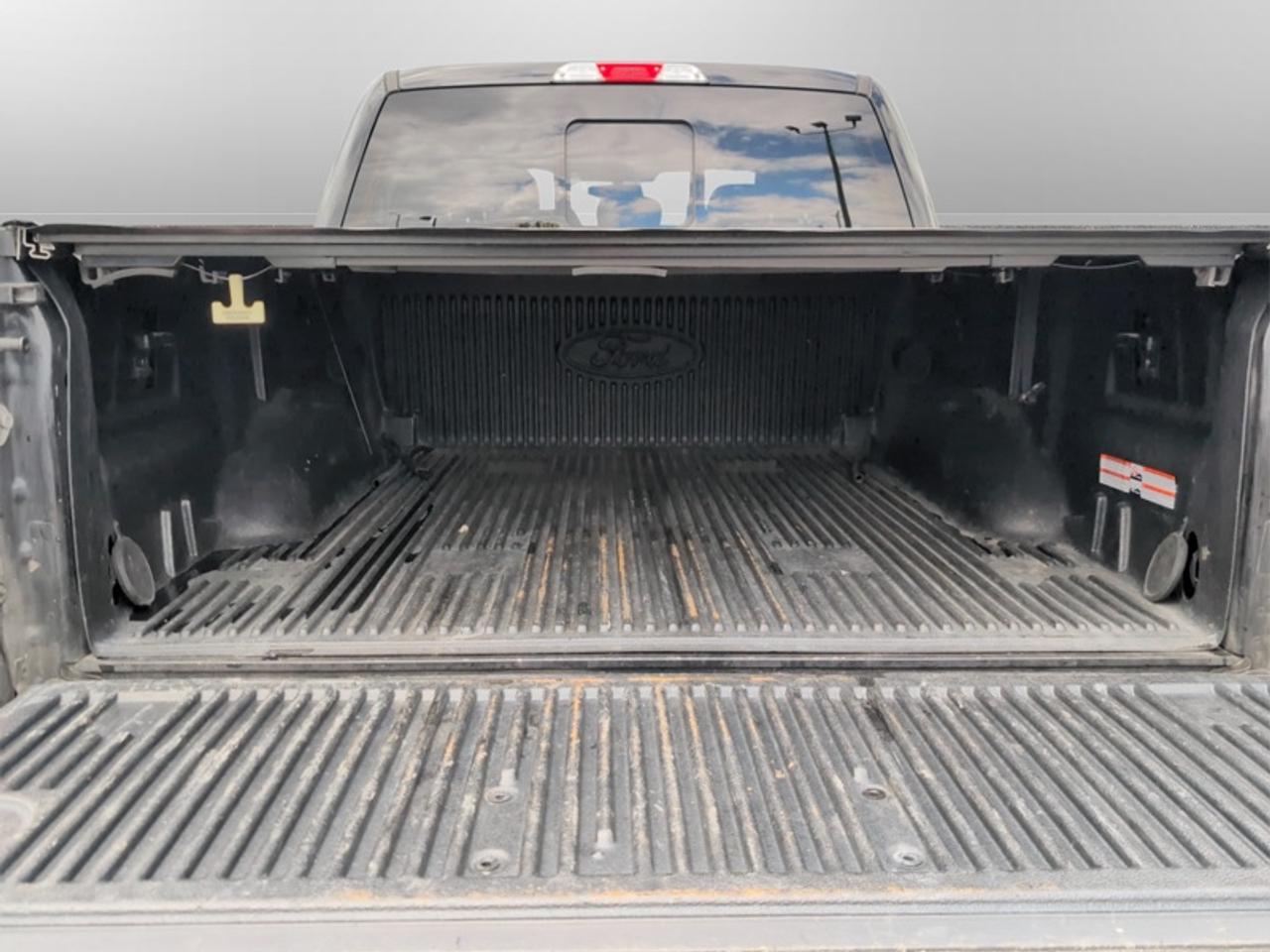 2018 Ford F-150 XLT w/Sport Pkg  **CLEAN CARFAX** Photo