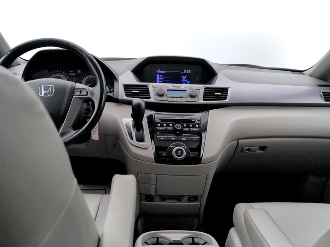 2013 Honda Odyssey EX-L  **LOW KMS - 37 SERV. RECS.** Photo