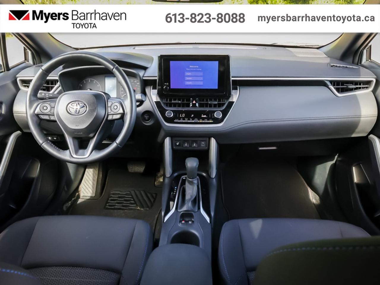 2024 Toyota Corolla Cross Hybrid SE AWD  - Hybrid Photo