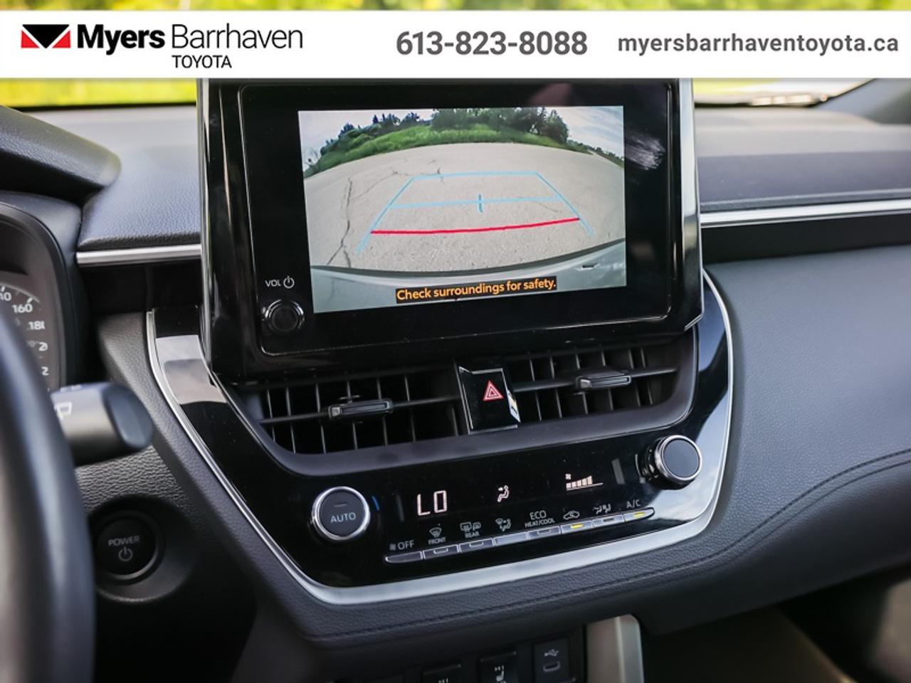 2024 Toyota Corolla Cross Hybrid SE AWD  - Hybrid Photo