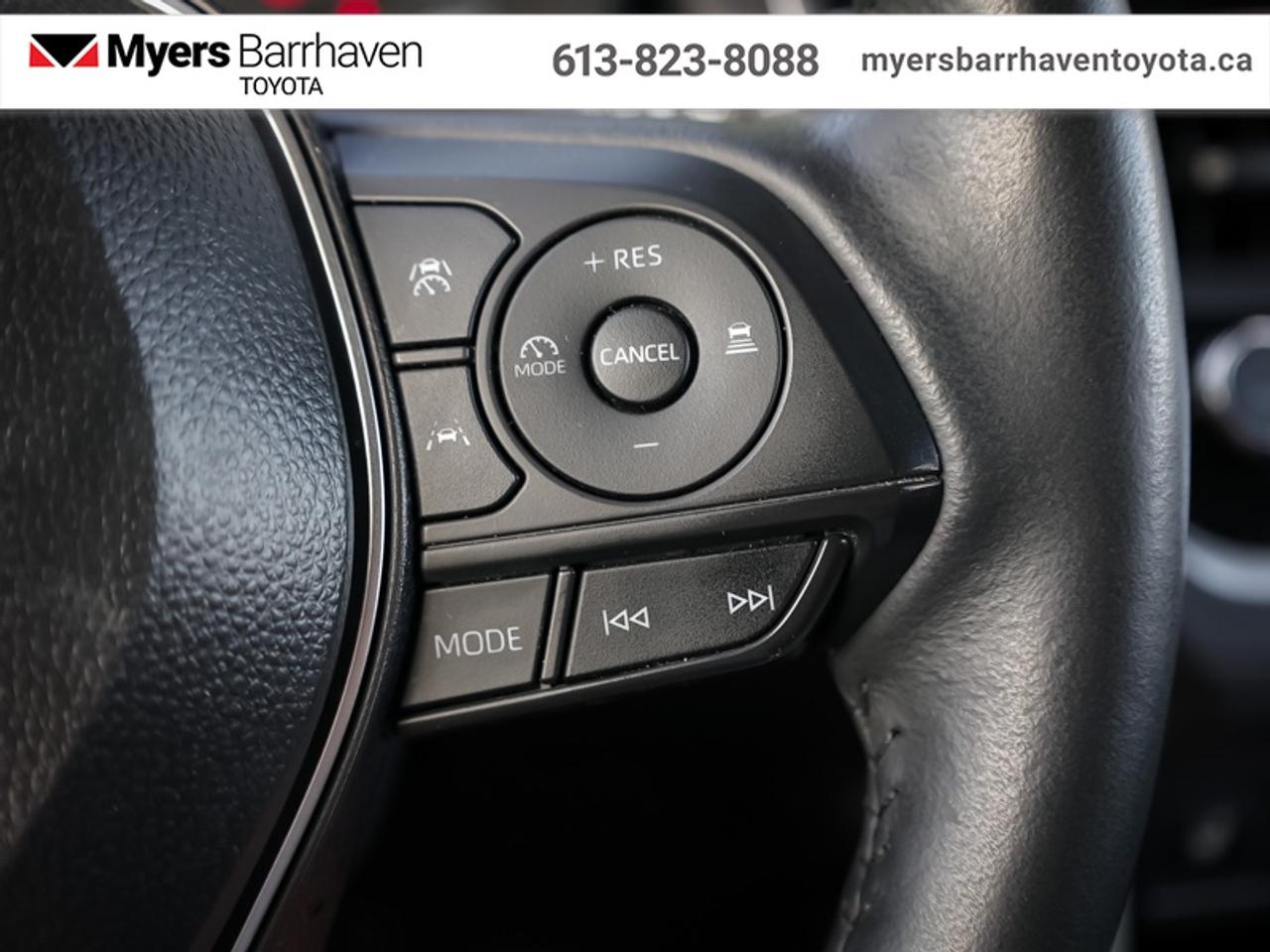 2024 Toyota Corolla Cross Hybrid SE AWD  - Hybrid Photo