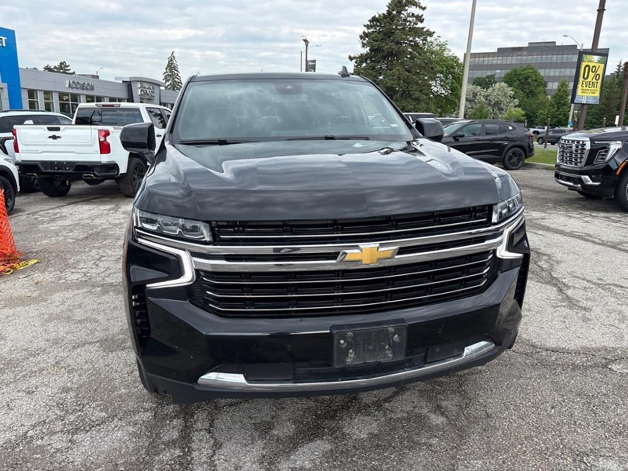2024 Chevrolet Suburban LT  LEATHER|8 PASS| Photo