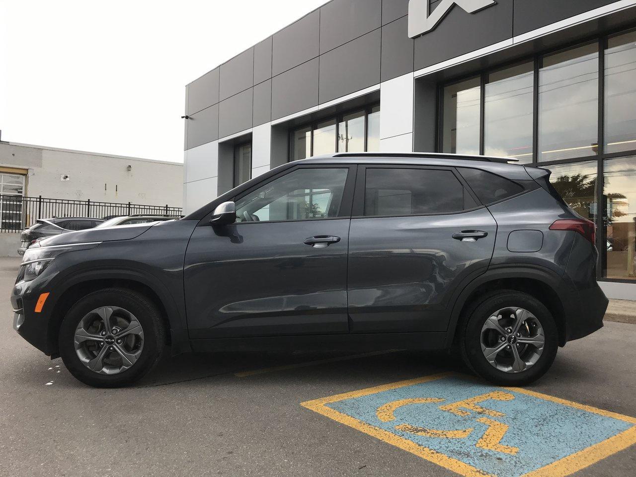 2022 Kia Seltos LX FWD Photo
