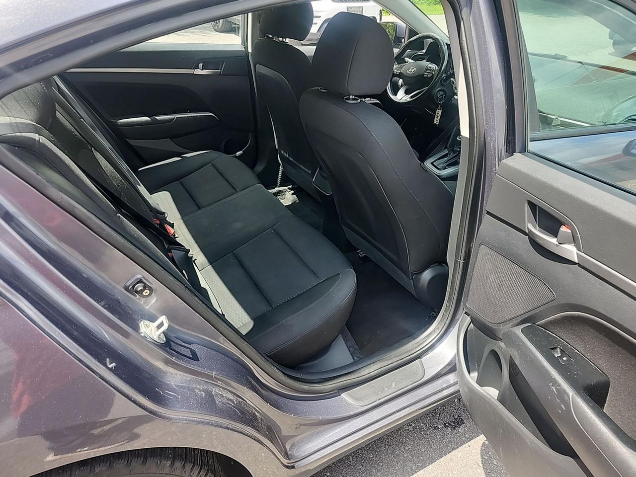 2019 Hyundai Elantra Drive assist-heated steering-heated seats Photo
