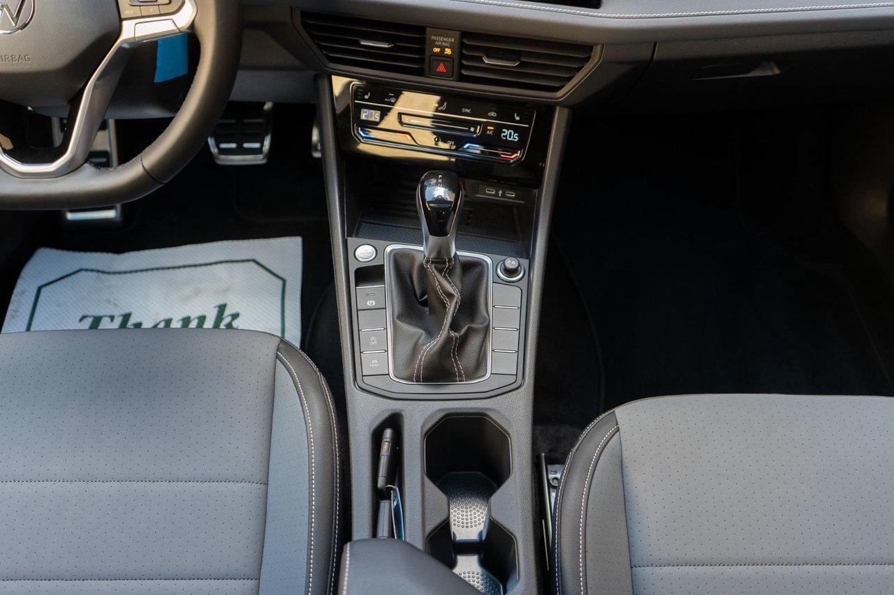 2025 Volkswagen Jetta Comfortline Sport Photo