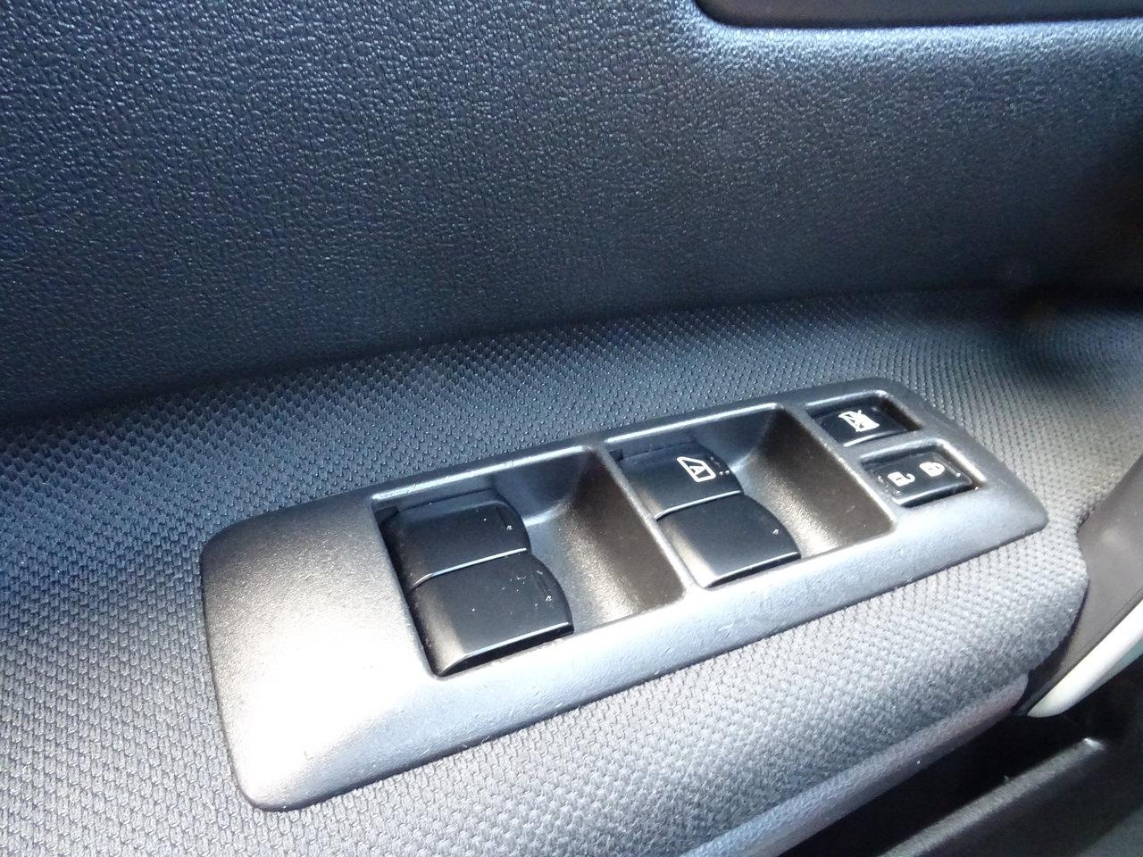 2010 Nissan Rogue SL Photo