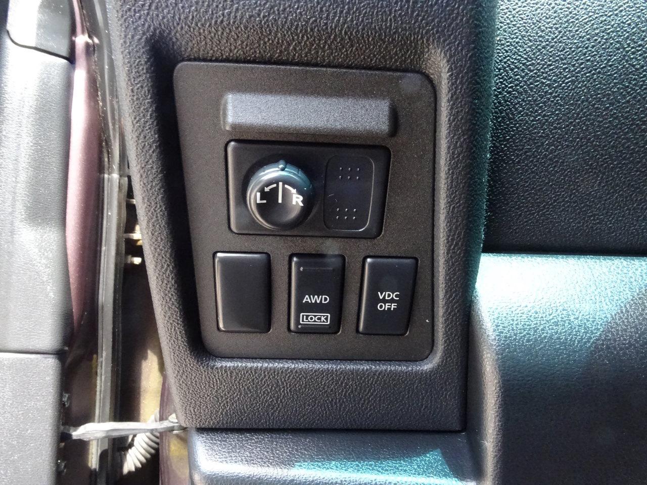 2010 Nissan Rogue SL Photo