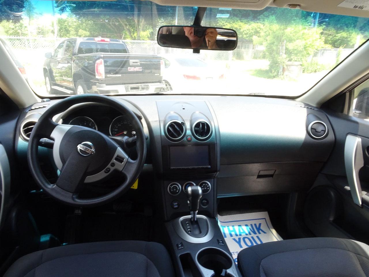 2010 Nissan Rogue SL Photo