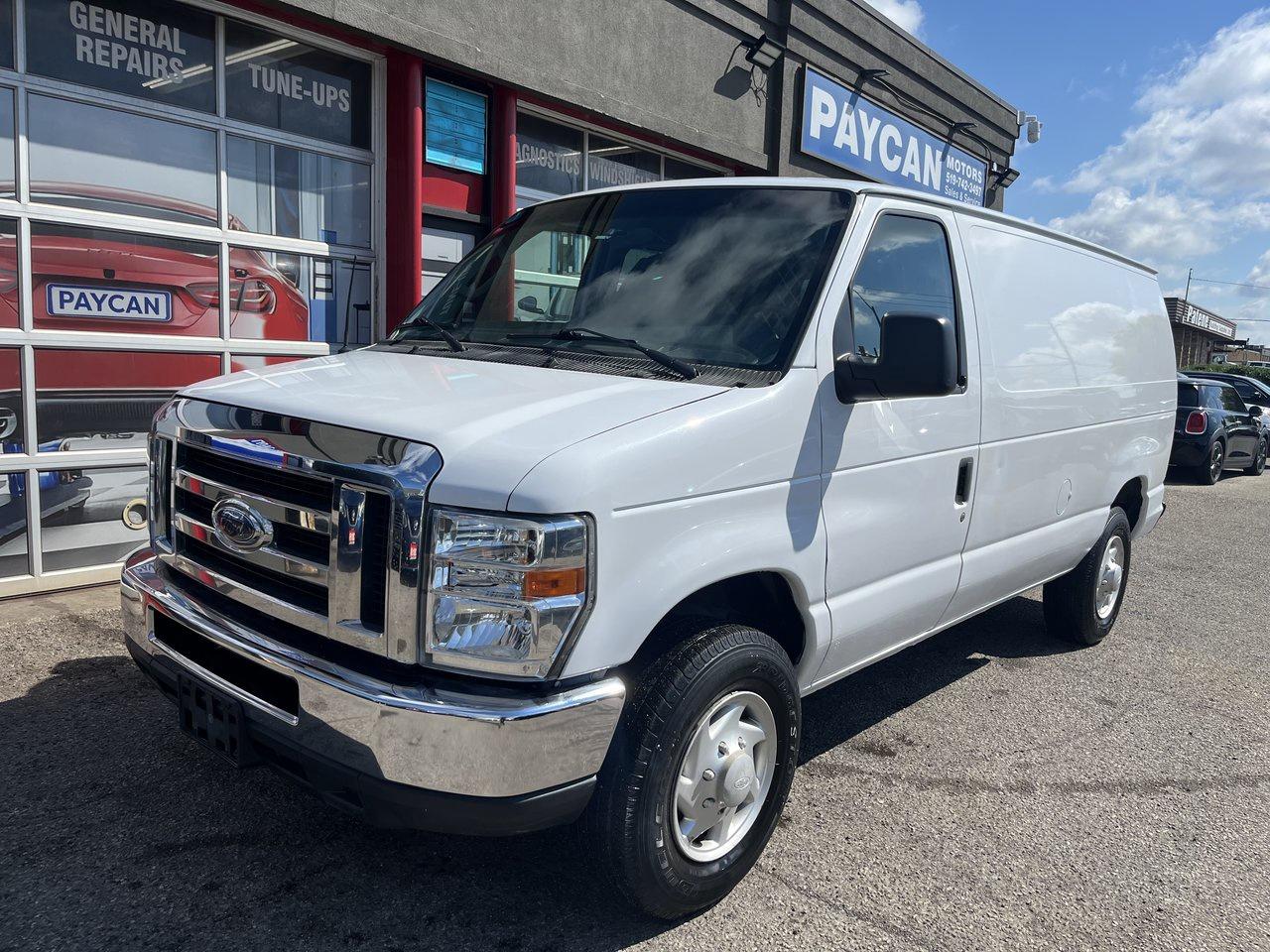 2013 Ford Econoline Cargo Van E250 Photo