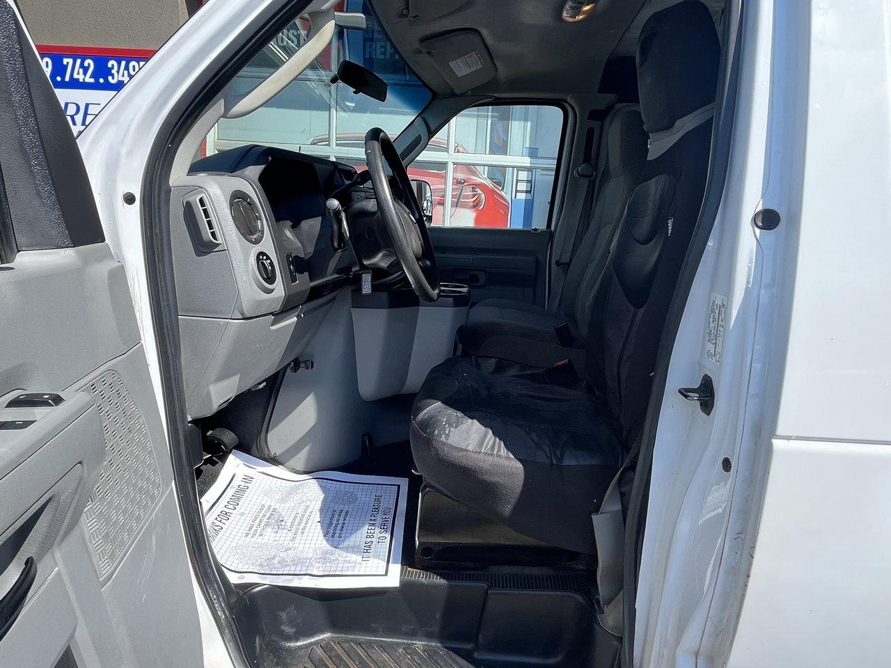 2013 Ford Econoline Cargo Van E250 Photo