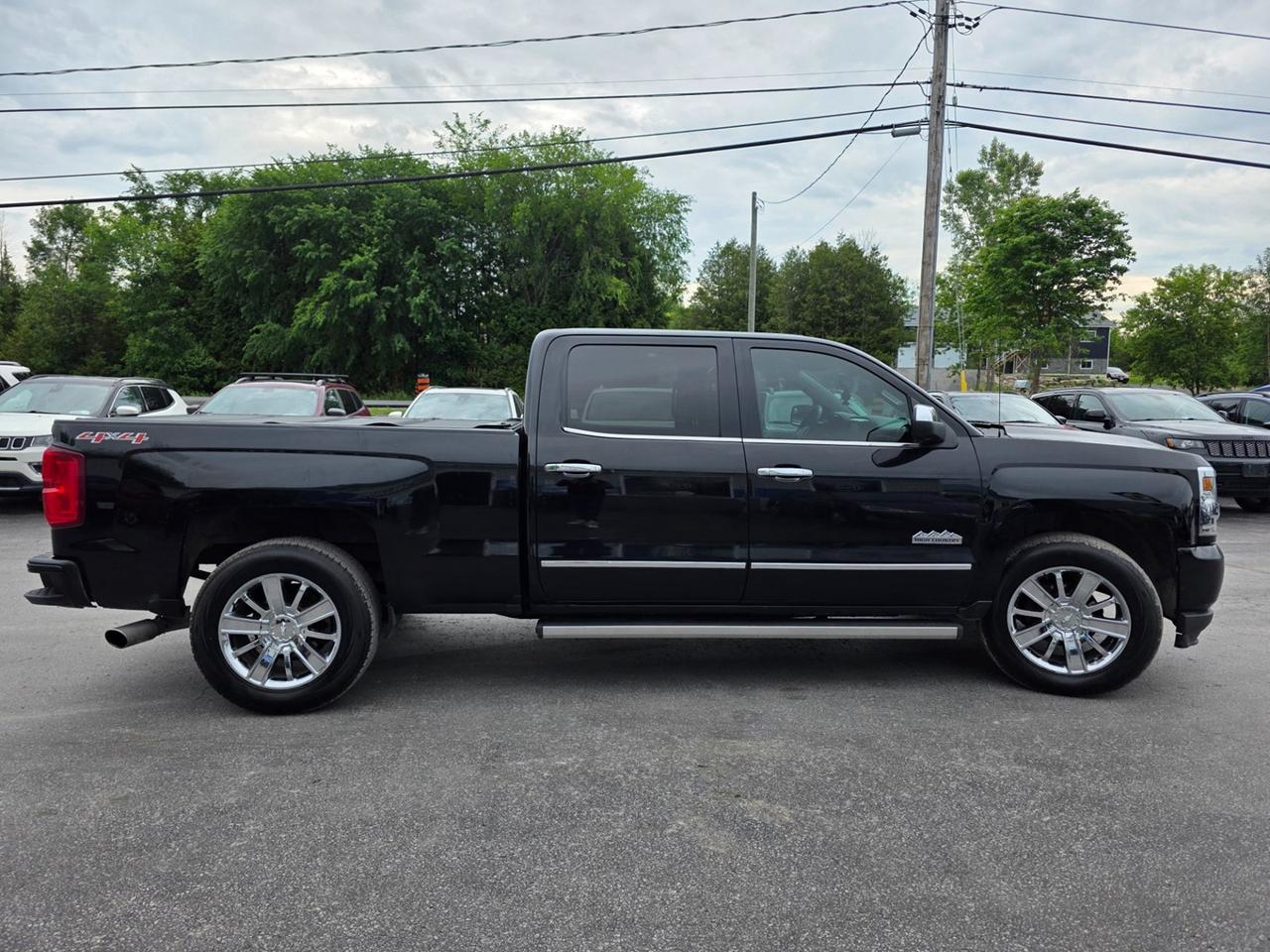 2018 Chevrolet Silverado 1500 High Country Short Box Photo