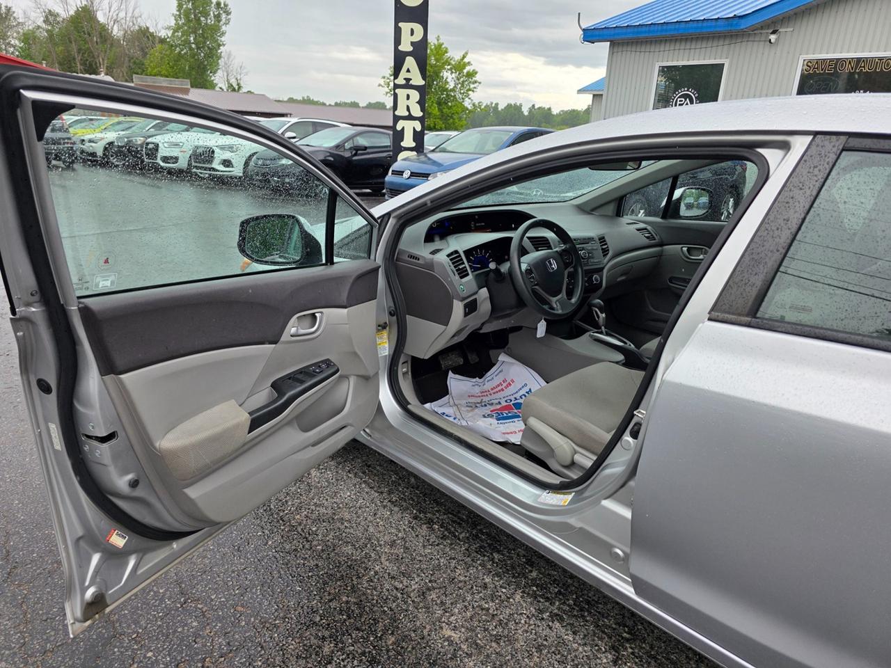 2012 Honda Civic LX Photo