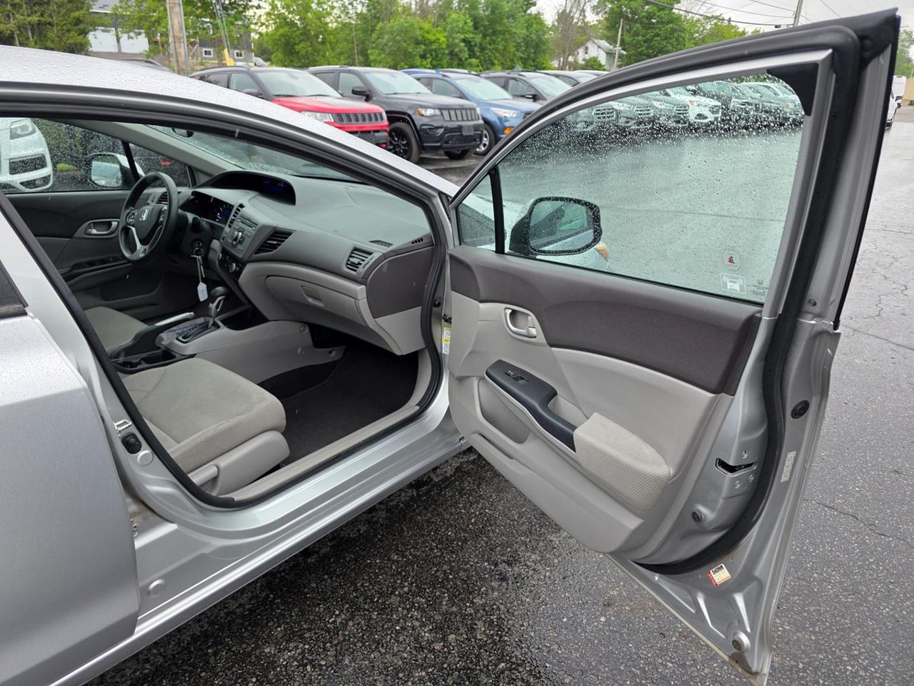 2012 Honda Civic LX Photo