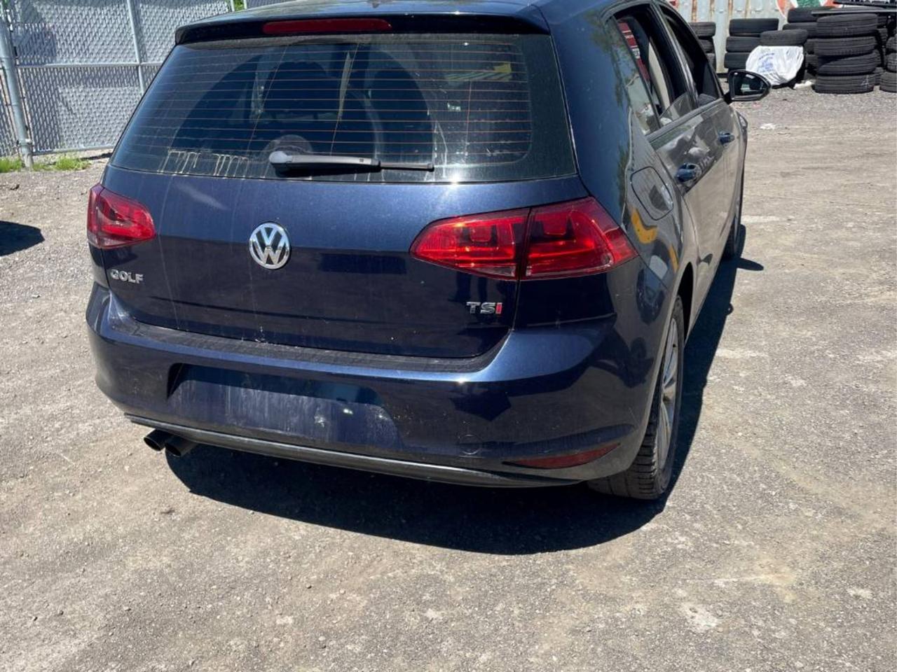 2015 Volkswagen Golf TSI Photo4