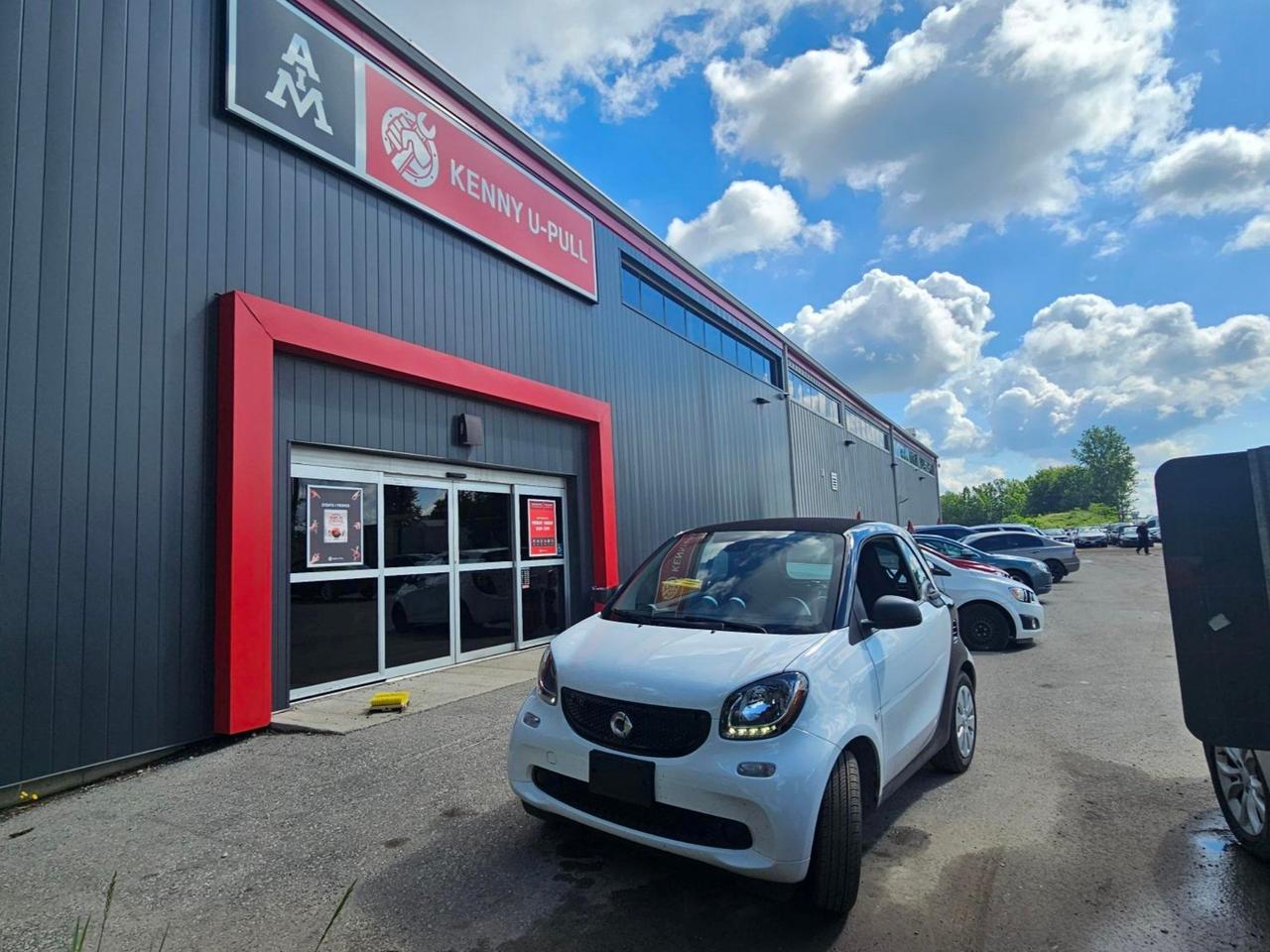 Used 2017 Smart fortwo  for sale in London, ON