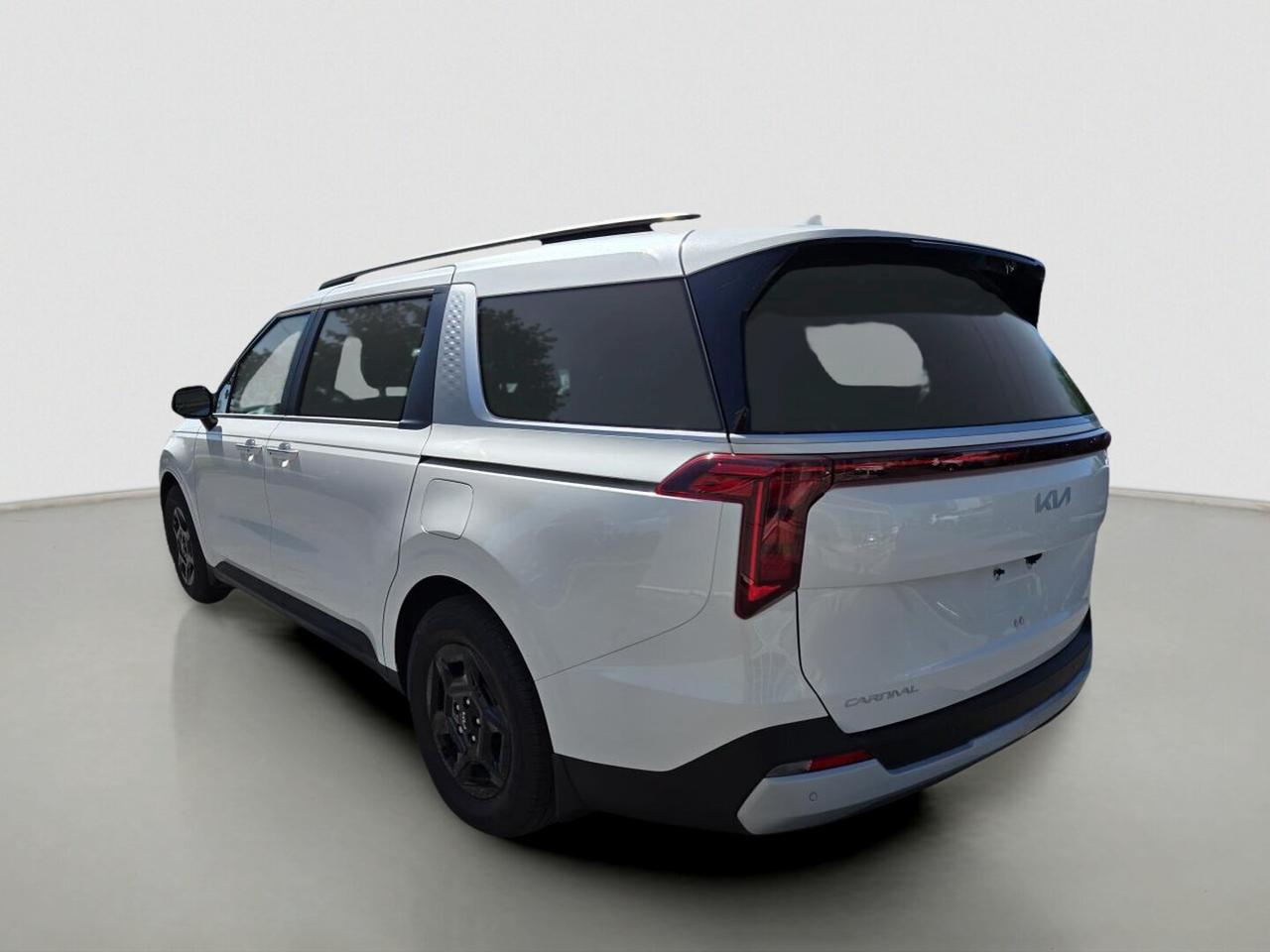 2026 Kia Carnival LX+ FWD Photo