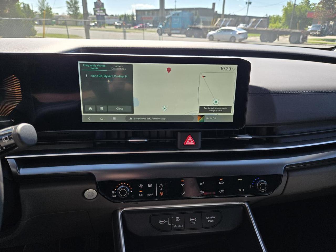 2026 Kia Carnival LX+ FWD Photo