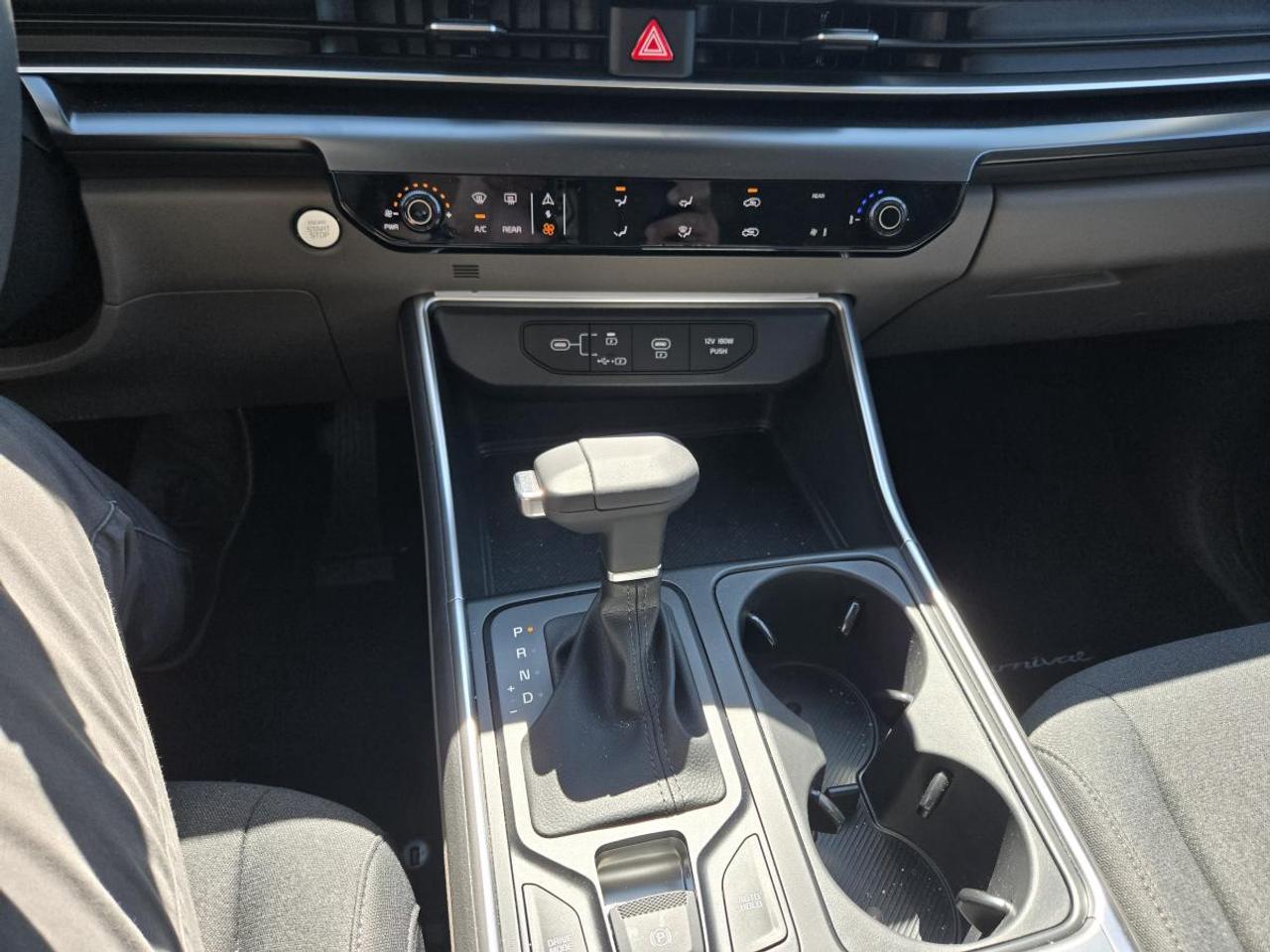 2026 Kia Carnival LX+ FWD Photo