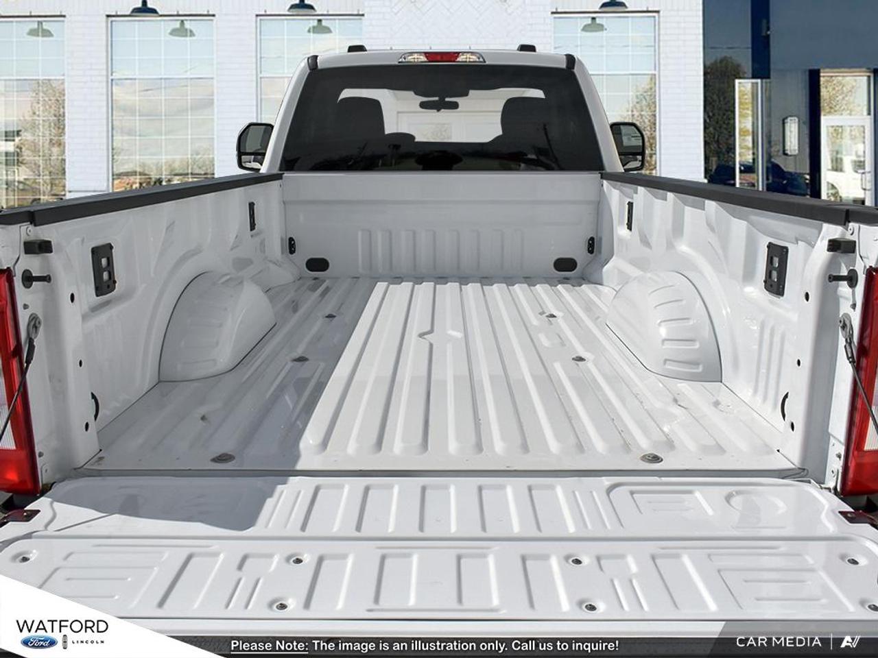 2026 Ford F-350 Super Duty SRW XLT Photo