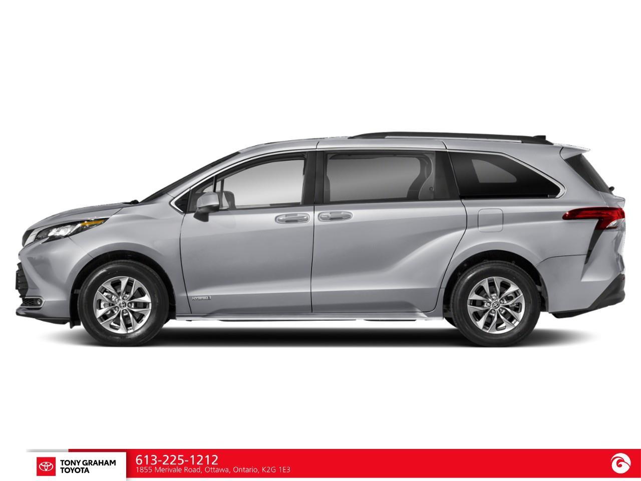 2024 Toyota Sienna XLE 8-Passenger Photo