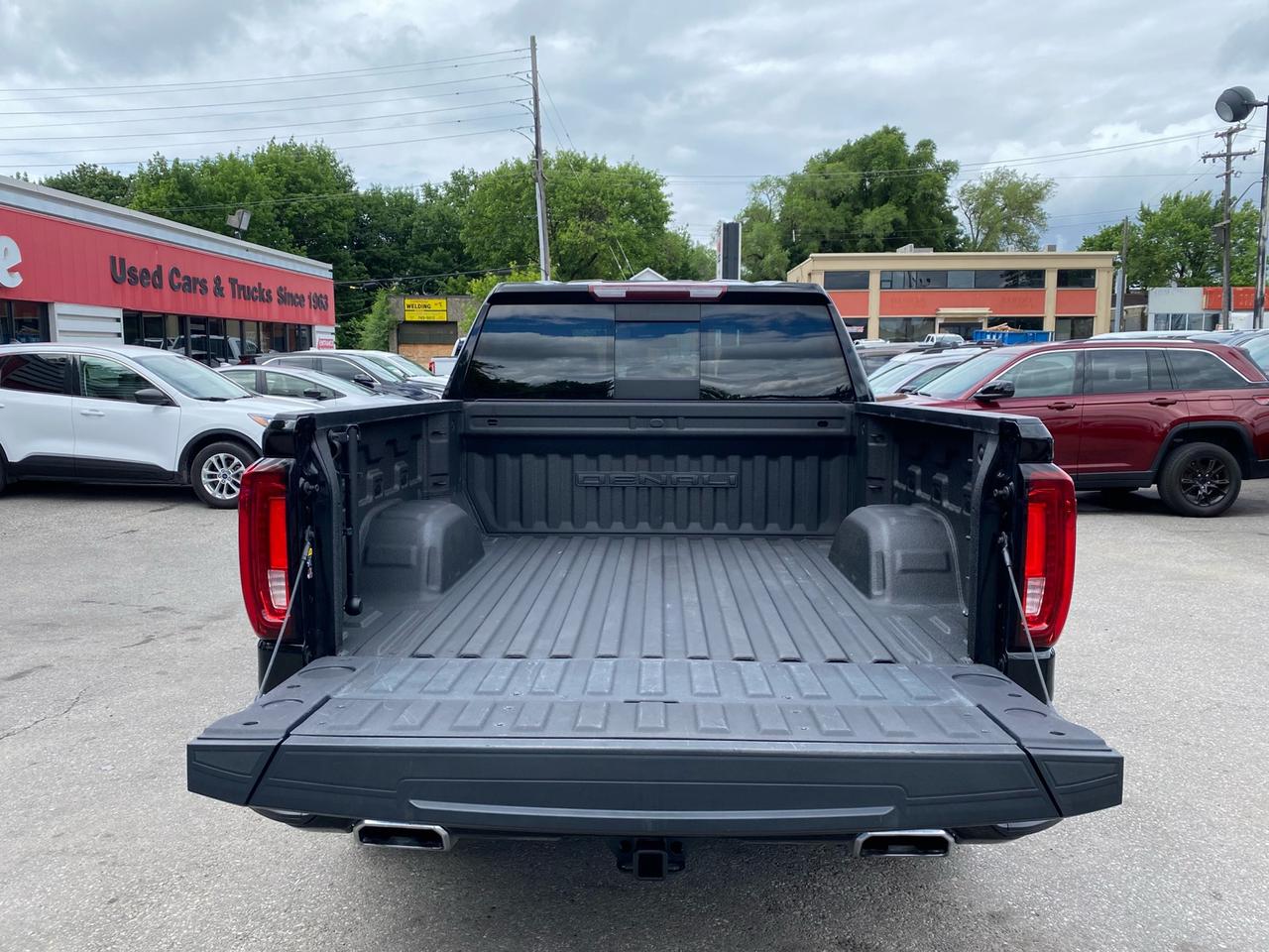 2021 GMC Sierra 1500 Denali Crew Cab | NAV | Apple CarPlay | Android Auto | WiFi HotSpot | Sunroof Photo
