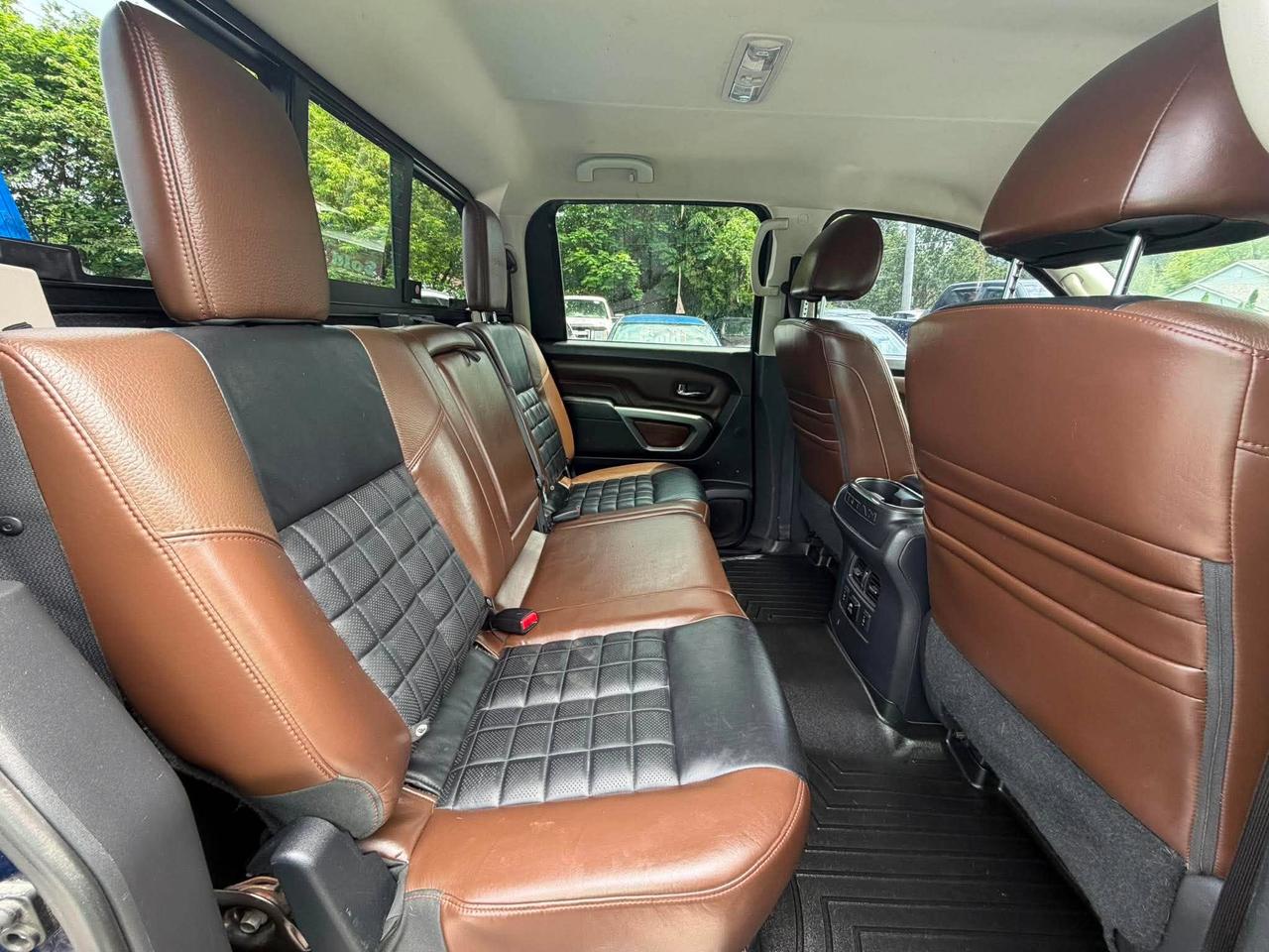 2017 Nissan Titan Platinum Reserve Photo