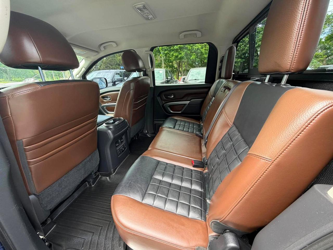 2017 Nissan Titan Platinum Reserve Photo