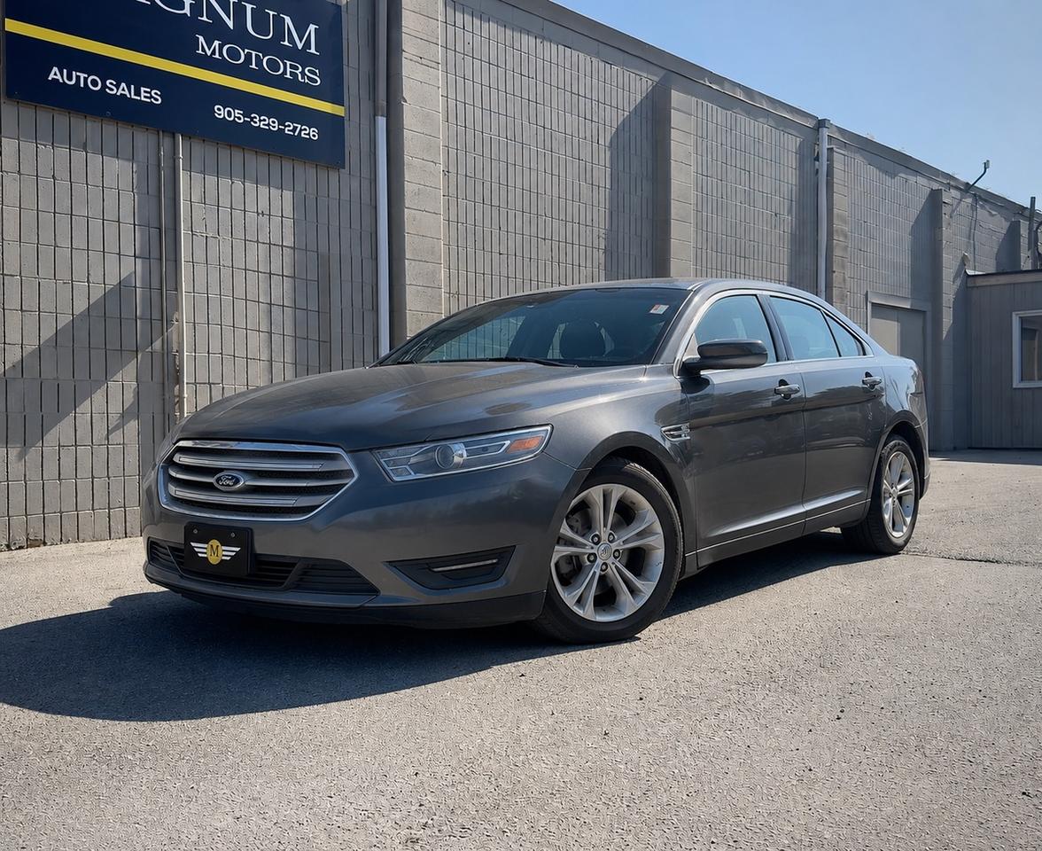 2013 Ford Taurus SEL - NO ACCIDENTS - ONE OWNER Photo
