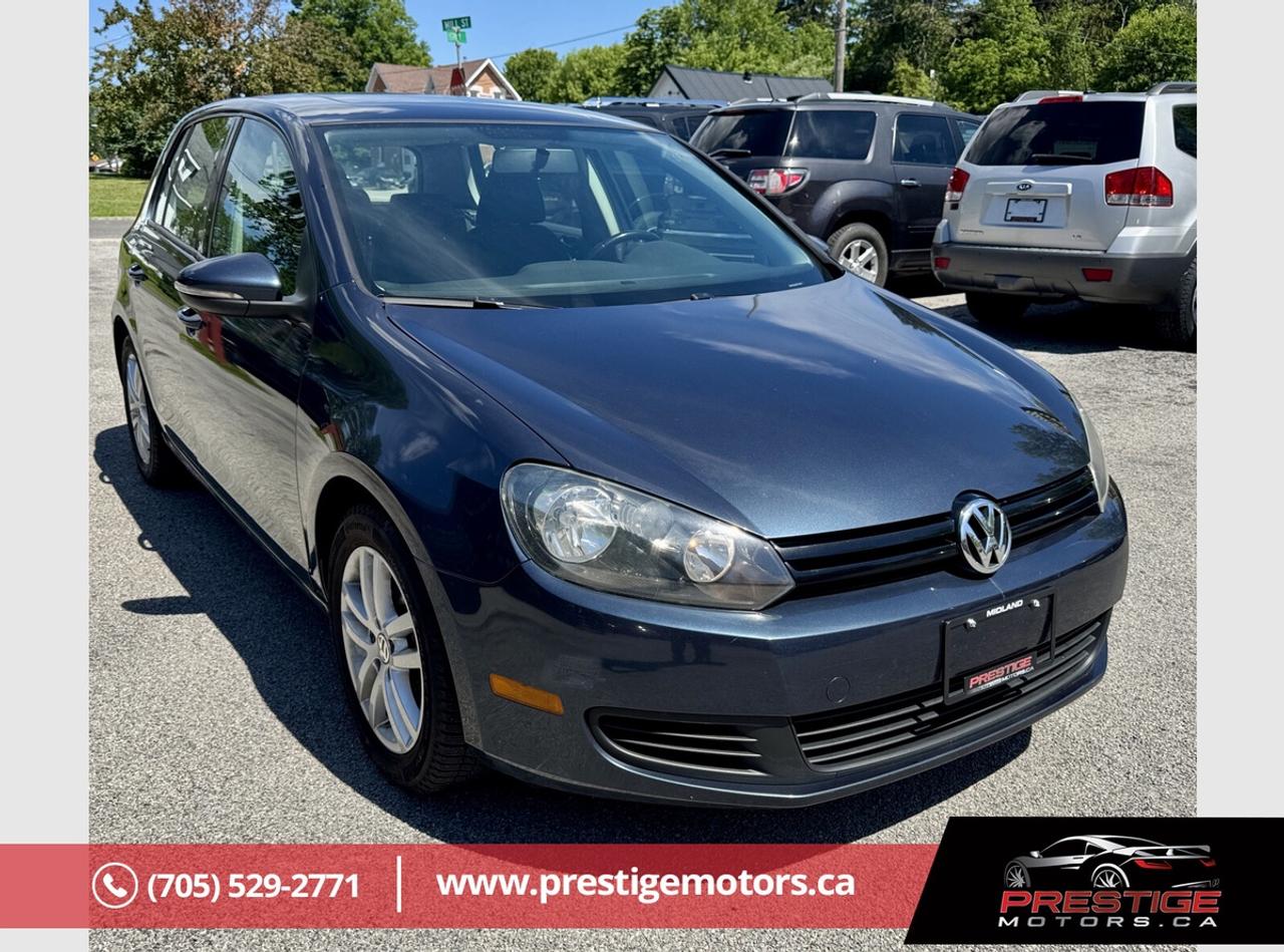 2010 Volkswagen Golf  Photo
