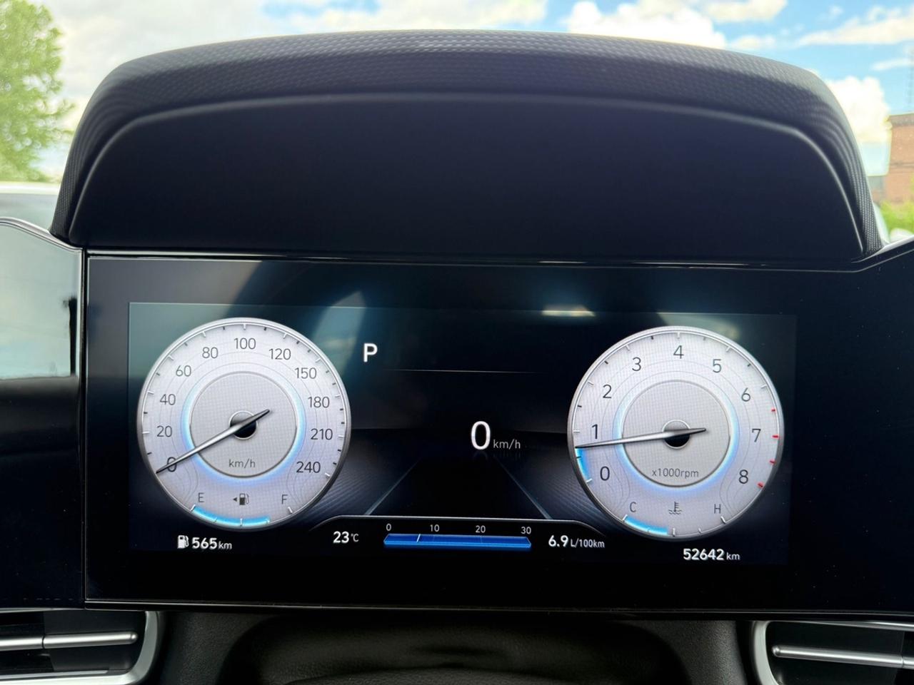 2023 Hyundai Elantra Preferred Photo