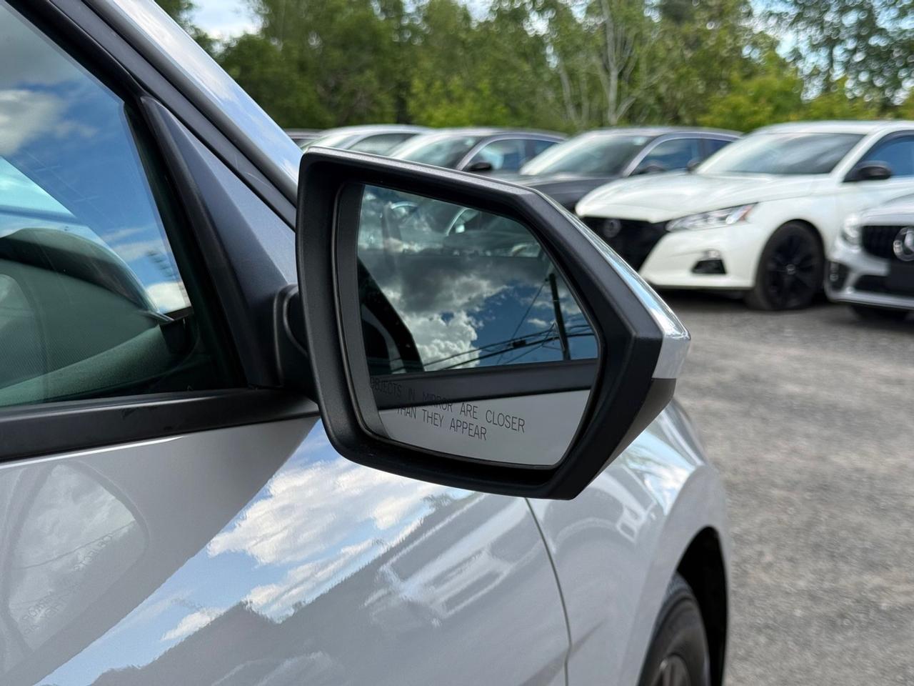 2023 Hyundai Elantra Preferred Photo