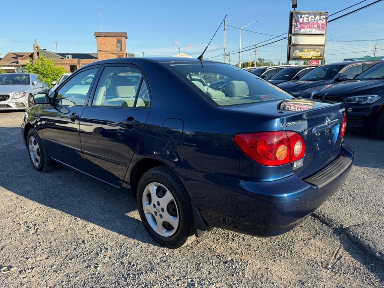 2007 Toyota Corolla CE Photo3