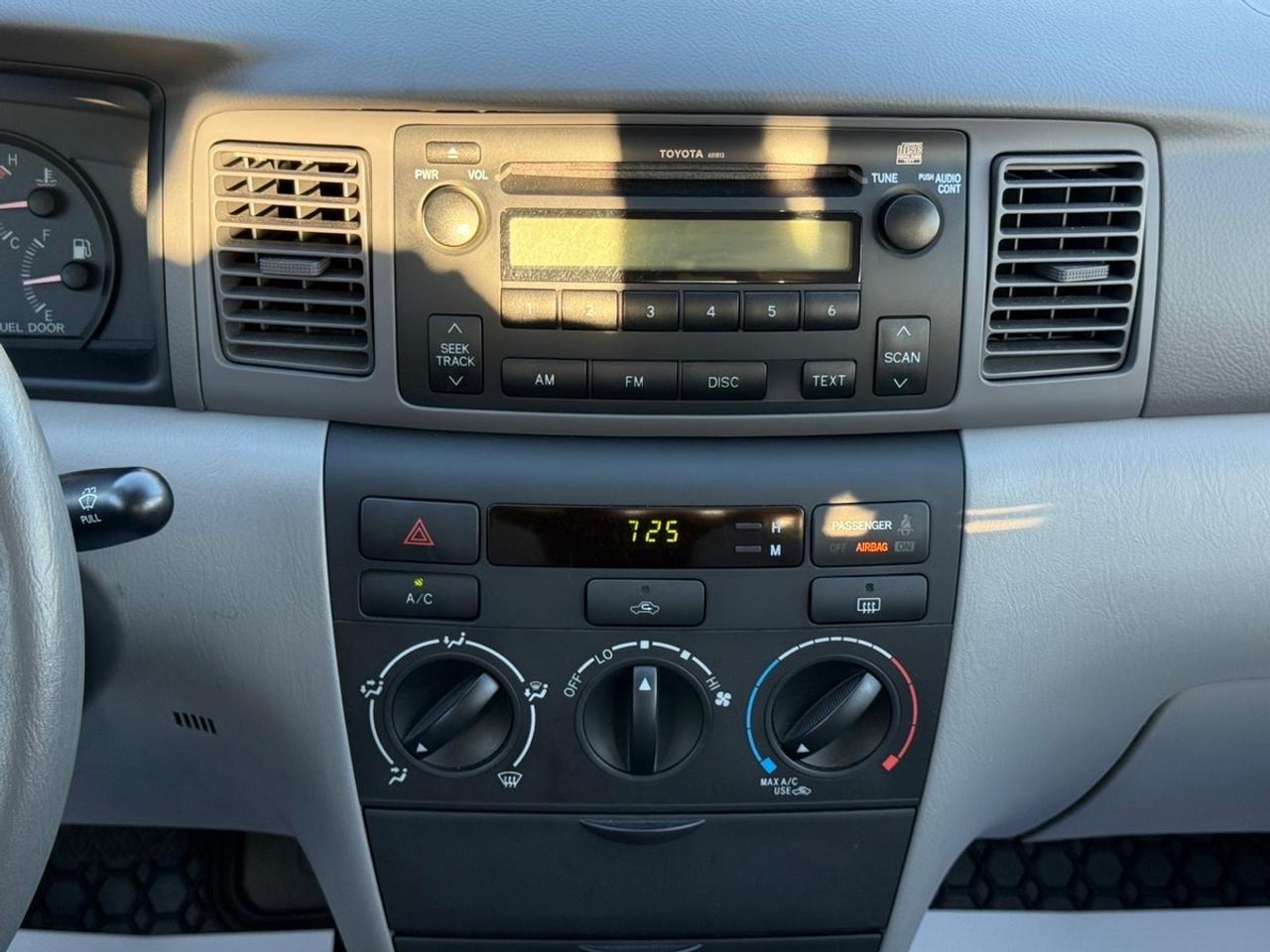 2007 Toyota Corolla CE Photo
