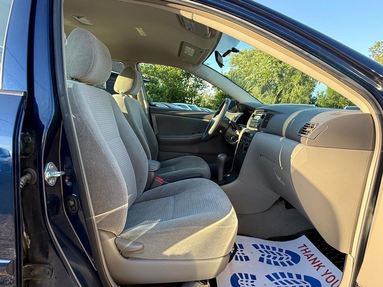 2007 Toyota Corolla CE Photo
