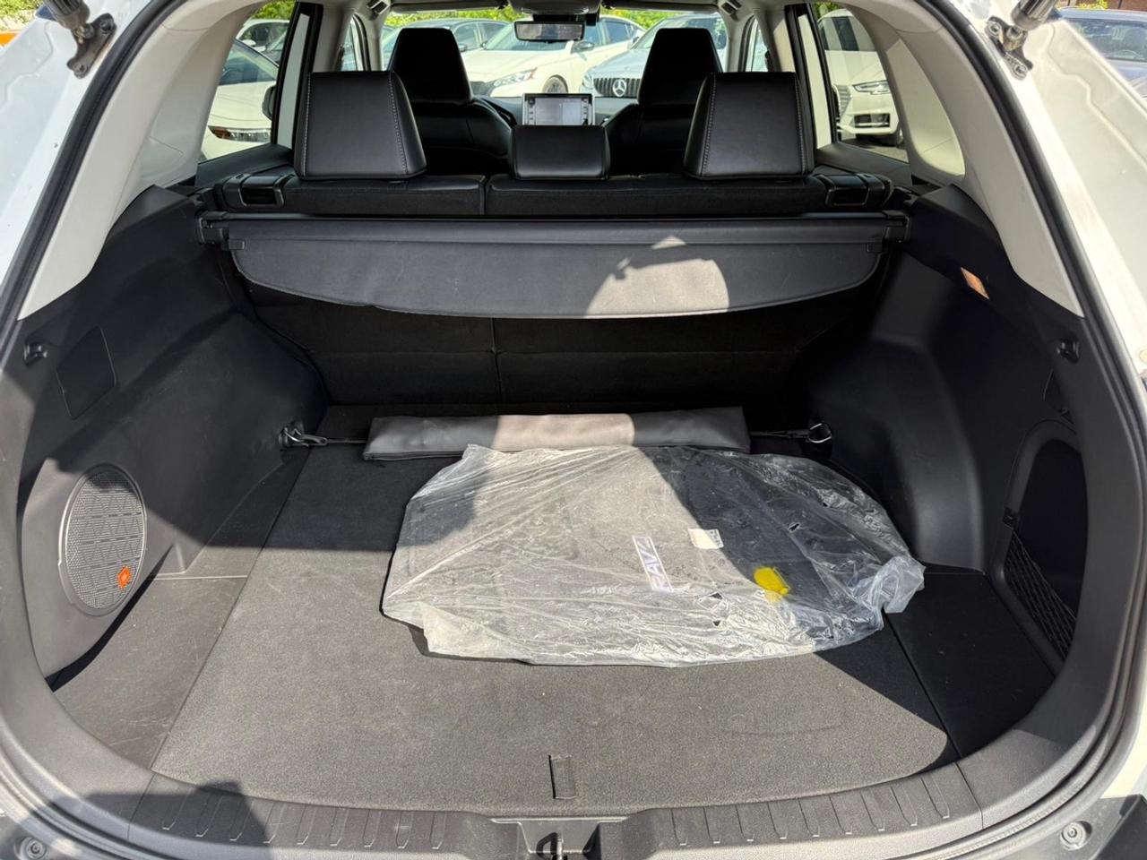 2021 Toyota RAV4 Hybrid Limited Photo