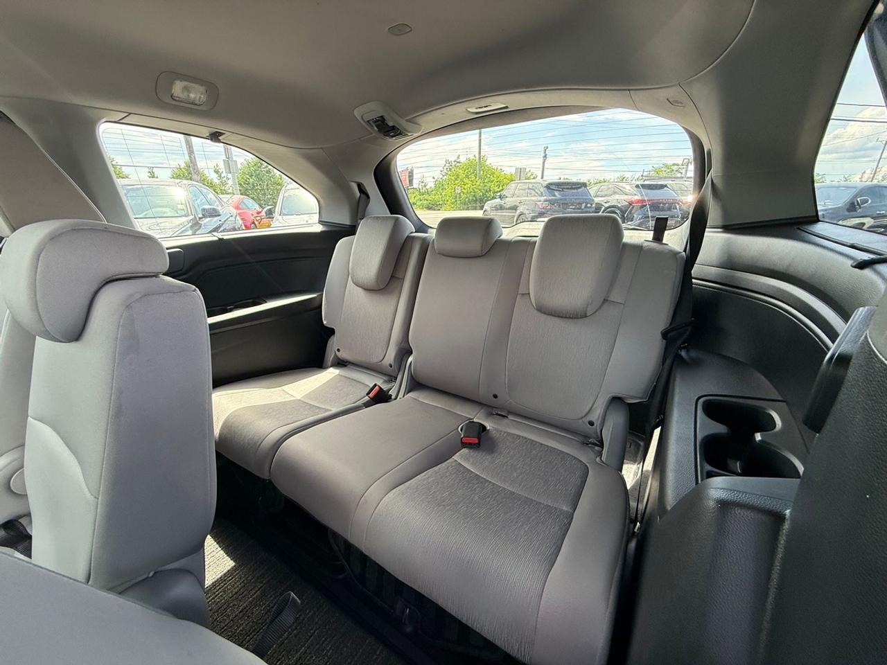 2022 Honda Odyssey EX Photo