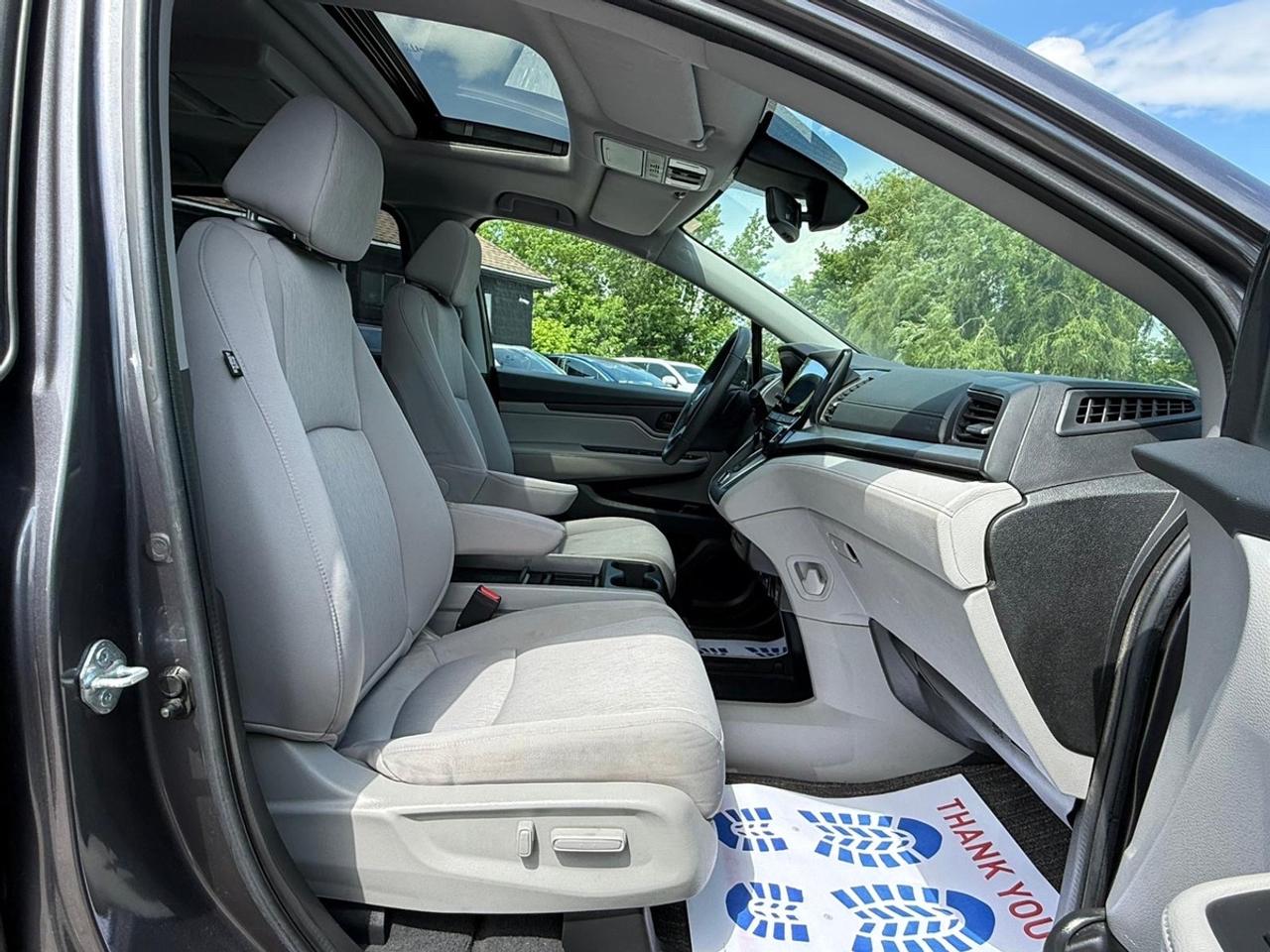 2022 Honda Odyssey EX Photo