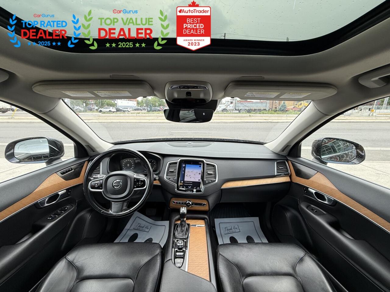 2021 Volvo XC90 MOMENTUM | HARMAN KARDON | 7 SEATER | LOADED Photo
