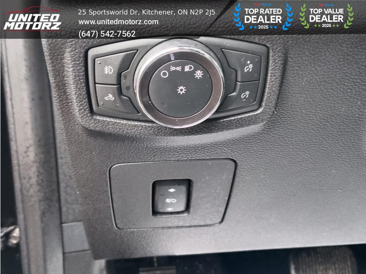 2017 Ford F-150 XLT ~AS-IS SPECIAL~ NO ACCIDENTS~ 26 SERVICE RECOR Photo